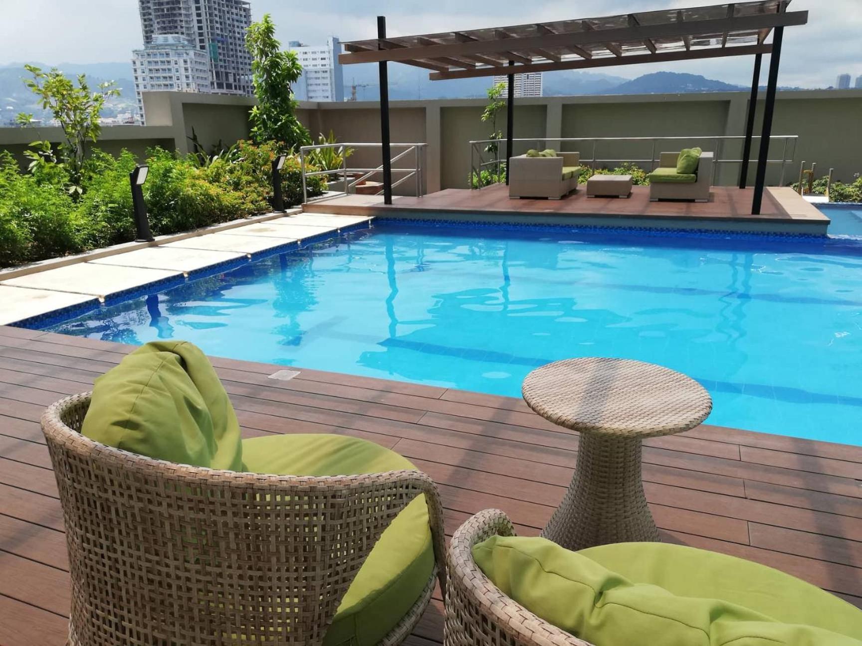 Jdt'S Condo At Horizons 101 Cebu Eksteriør bilde