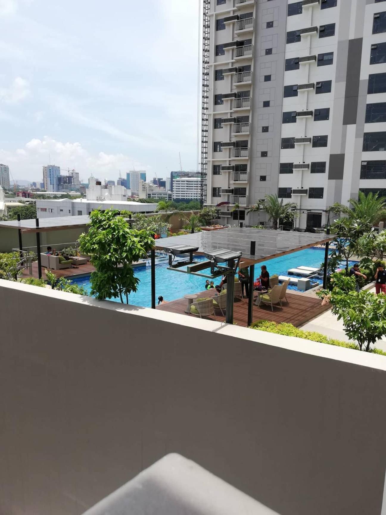 Jdt'S Condo At Horizons 101 Cebu Eksteriør bilde