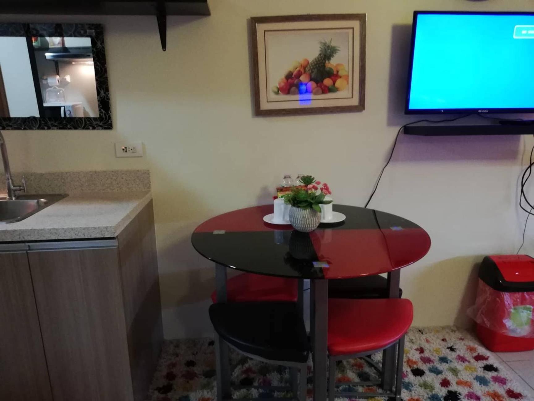 Jdt'S Condo At Horizons 101 Cebu Eksteriør bilde