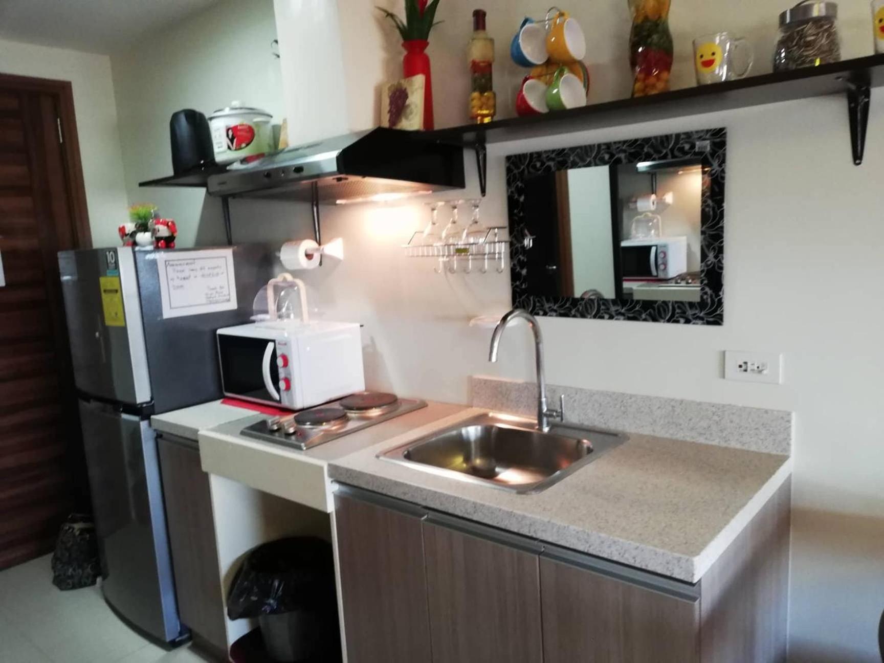Jdt'S Condo At Horizons 101 Cebu Eksteriør bilde