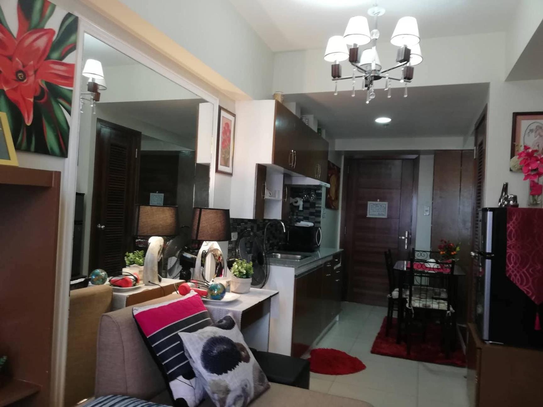 Jdt'S Condo At Horizons 101 Cebu Eksteriør bilde